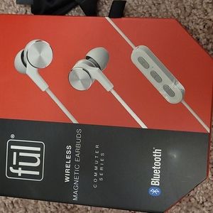 Flu wireless magnetic earbuds